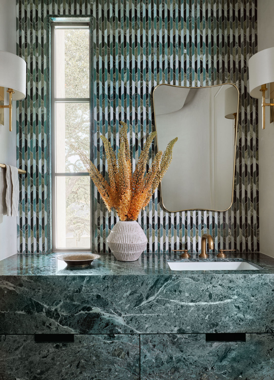 Balcones Hills Residence